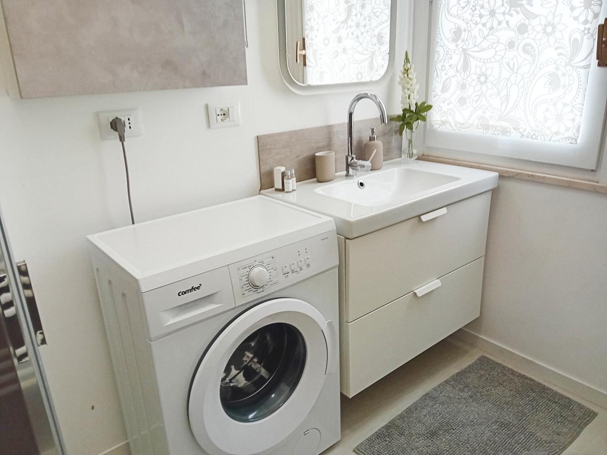 Casarava Sul Parco 3 Camere 2 Bagni リッチョーネ エクステリア 写真